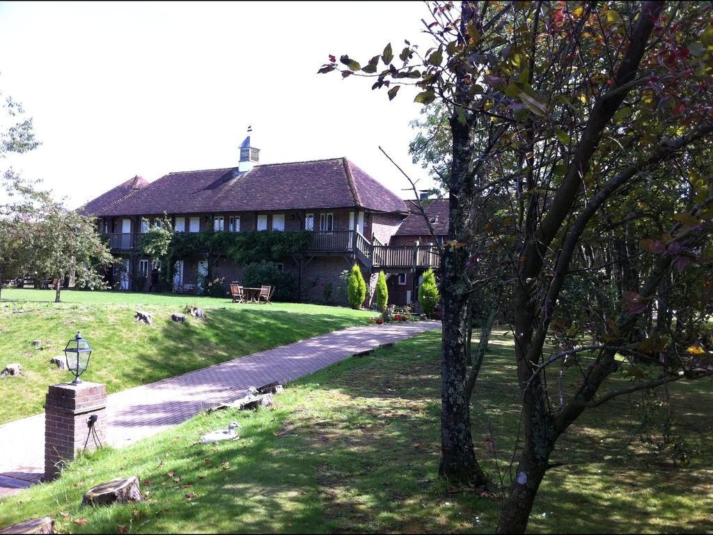 Crockstead Farm Hotel لُويس المظهر الخارجي الصورة